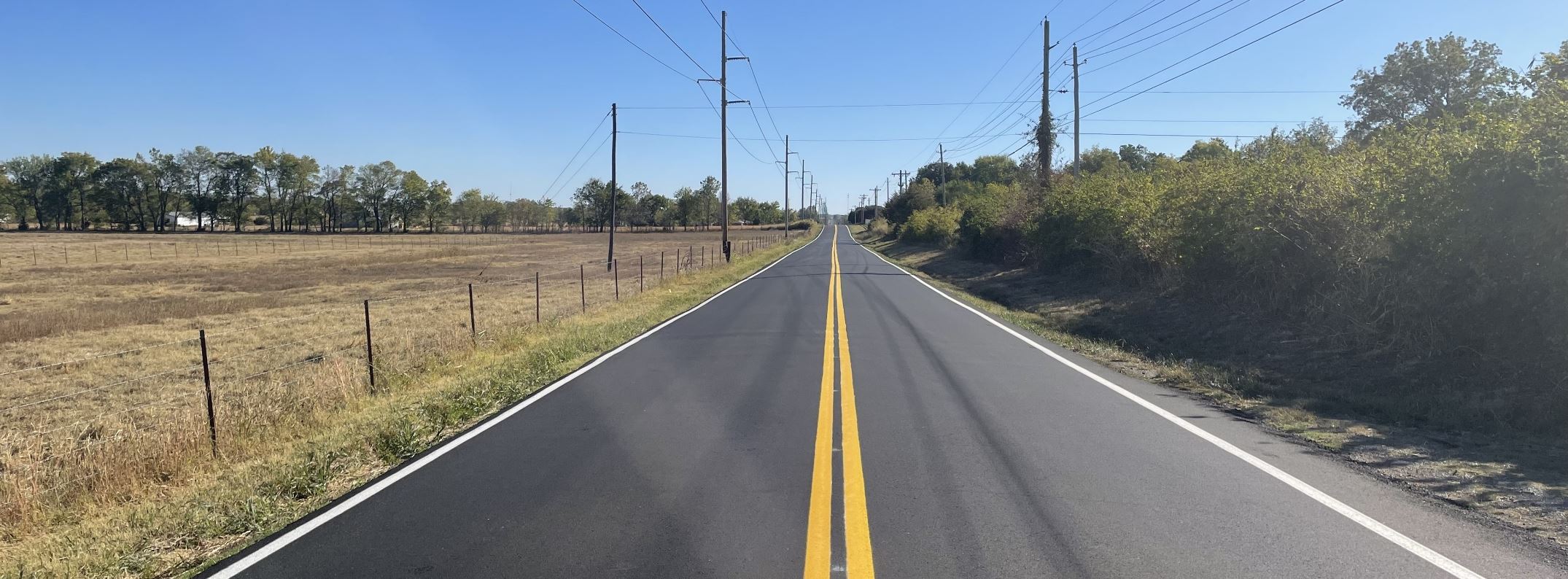 Slideshow Road Stripes