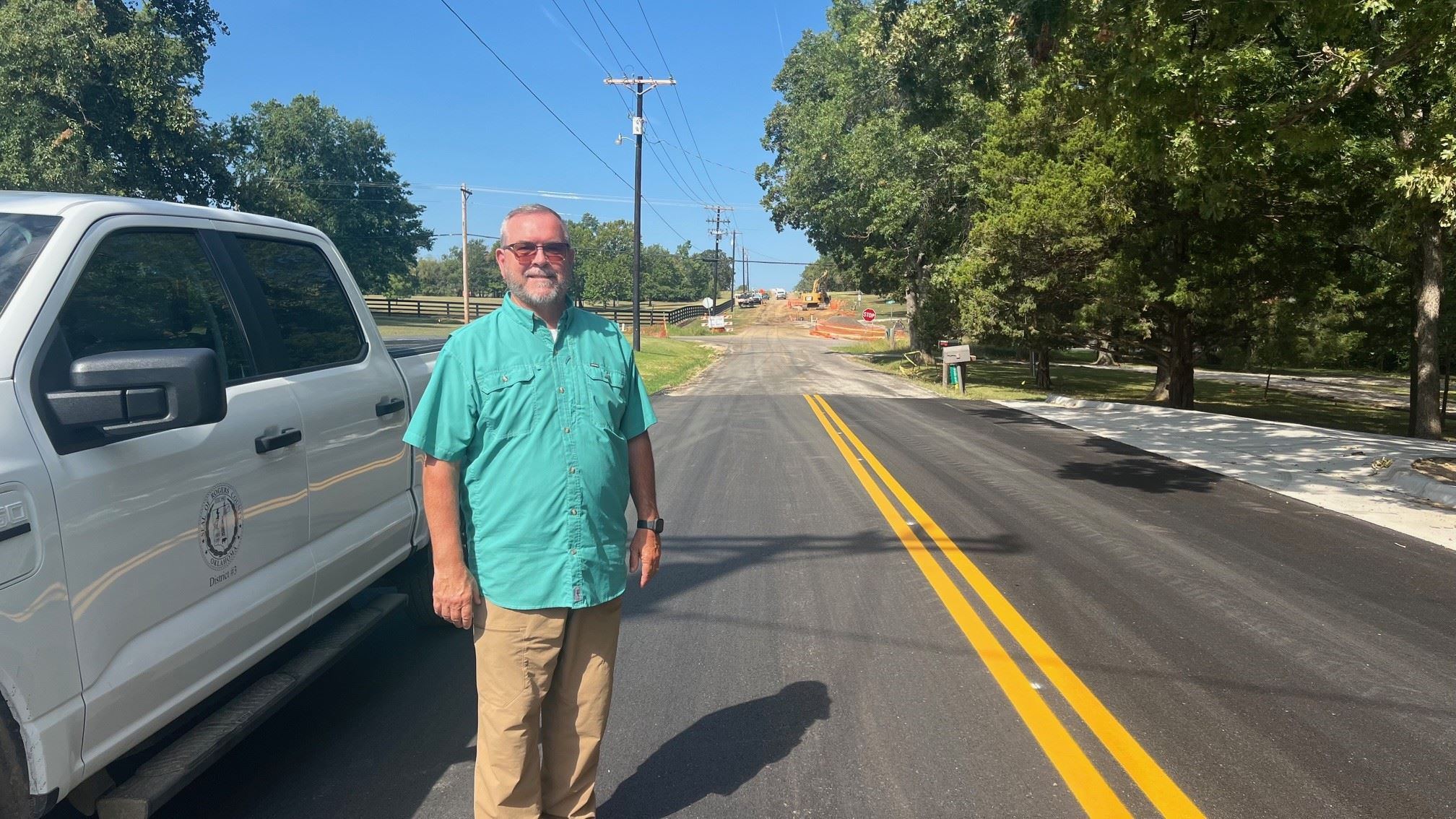 Photo District 3 Commissioner Ron Burrows at Flint and Muskogee road construction